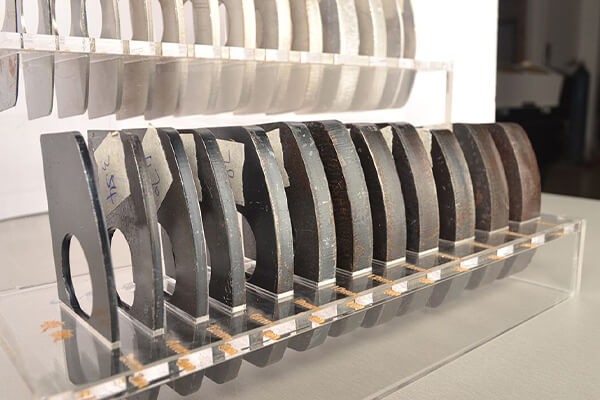 образец лазерной резки из нержавеющей стали