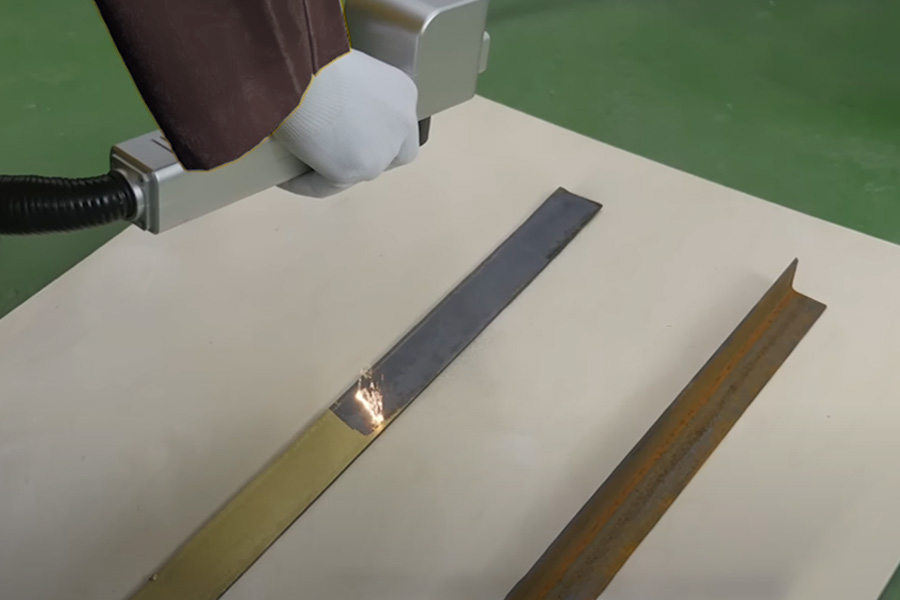 чистка ржавчины лазерным пистолетом