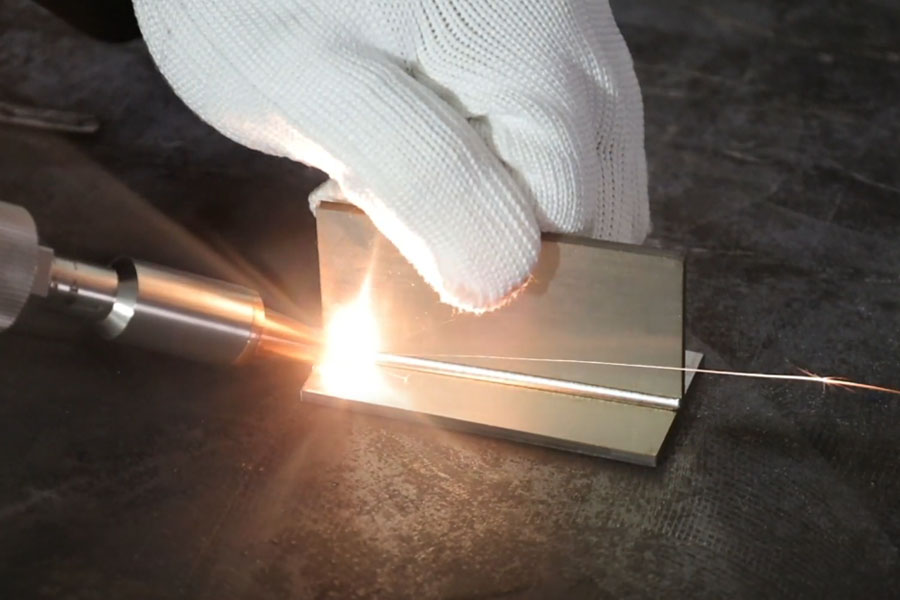 лучший ручной аппарат для лазерной сварки