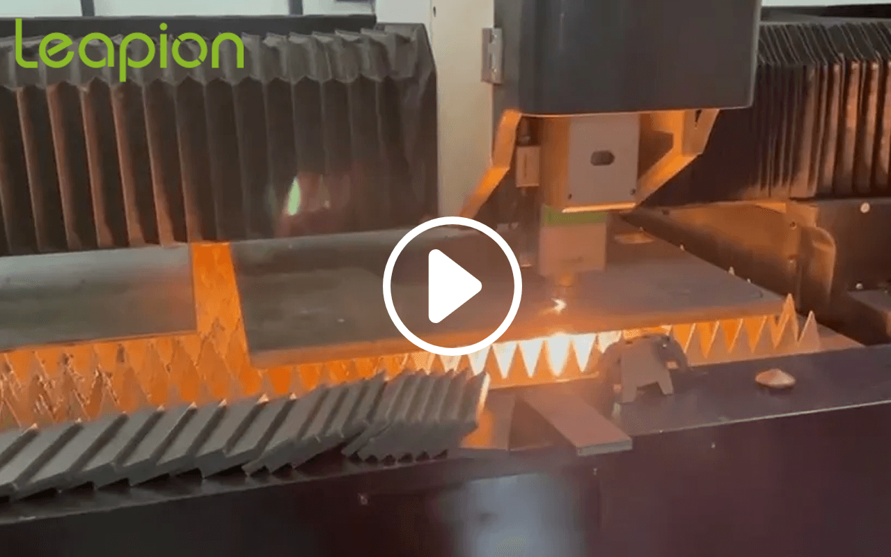 3KW 3015PE волокна лазерной резки нарезки вырезают 20 мм углеродистой стали