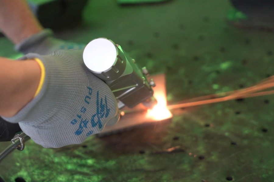 крупнейшие сварочные компании и сварочный аппарат Bester